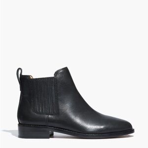 Madewell The Ainsley Chelsea Boot in black leather